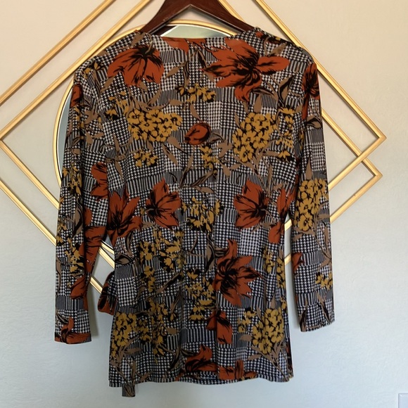 Evan Picone long sleeve.  Awesome fall colors! - Picture 5 of 9